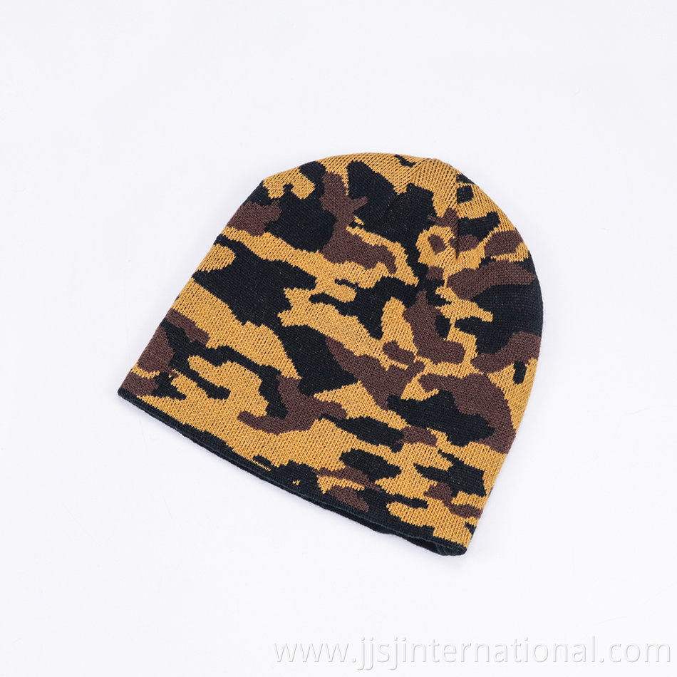 custom camouflage knitted hat